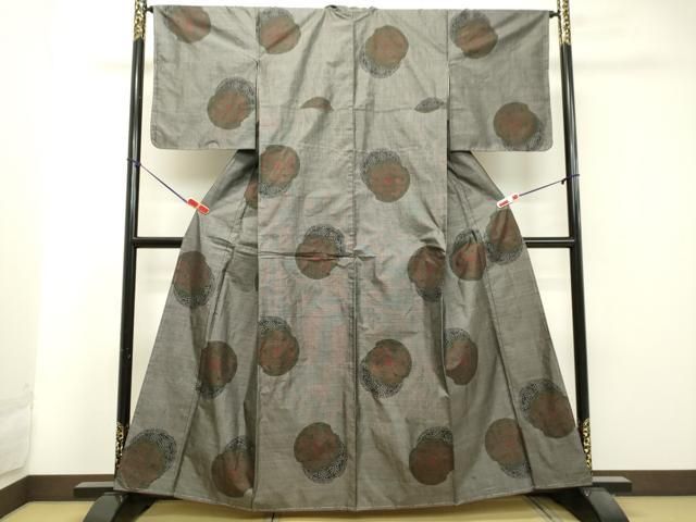 平和屋着物●本場大島紬　9マルキ　花絵皿文　正絹　逸品　未使用　DAAT1474tw 平和屋着物○本場大島紬 9マルキ 花絵皿文 正絹 逸品 未使用 DAAT1474tw