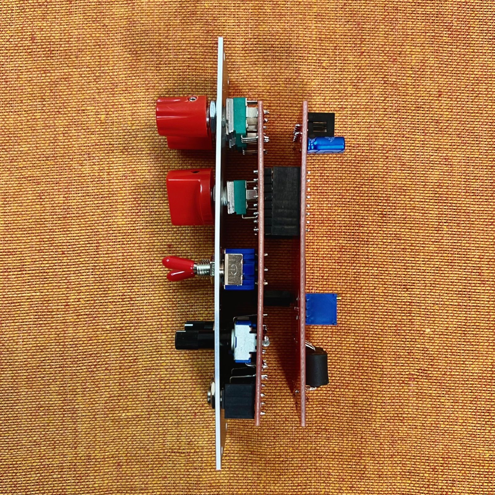 鍵盤楽器 AI SYNTHESIS Low Pass Gate VCF/VCA/LPG AI SYNTHESIS Low Pass Gate VCF/VCA/LPG - メルカリ