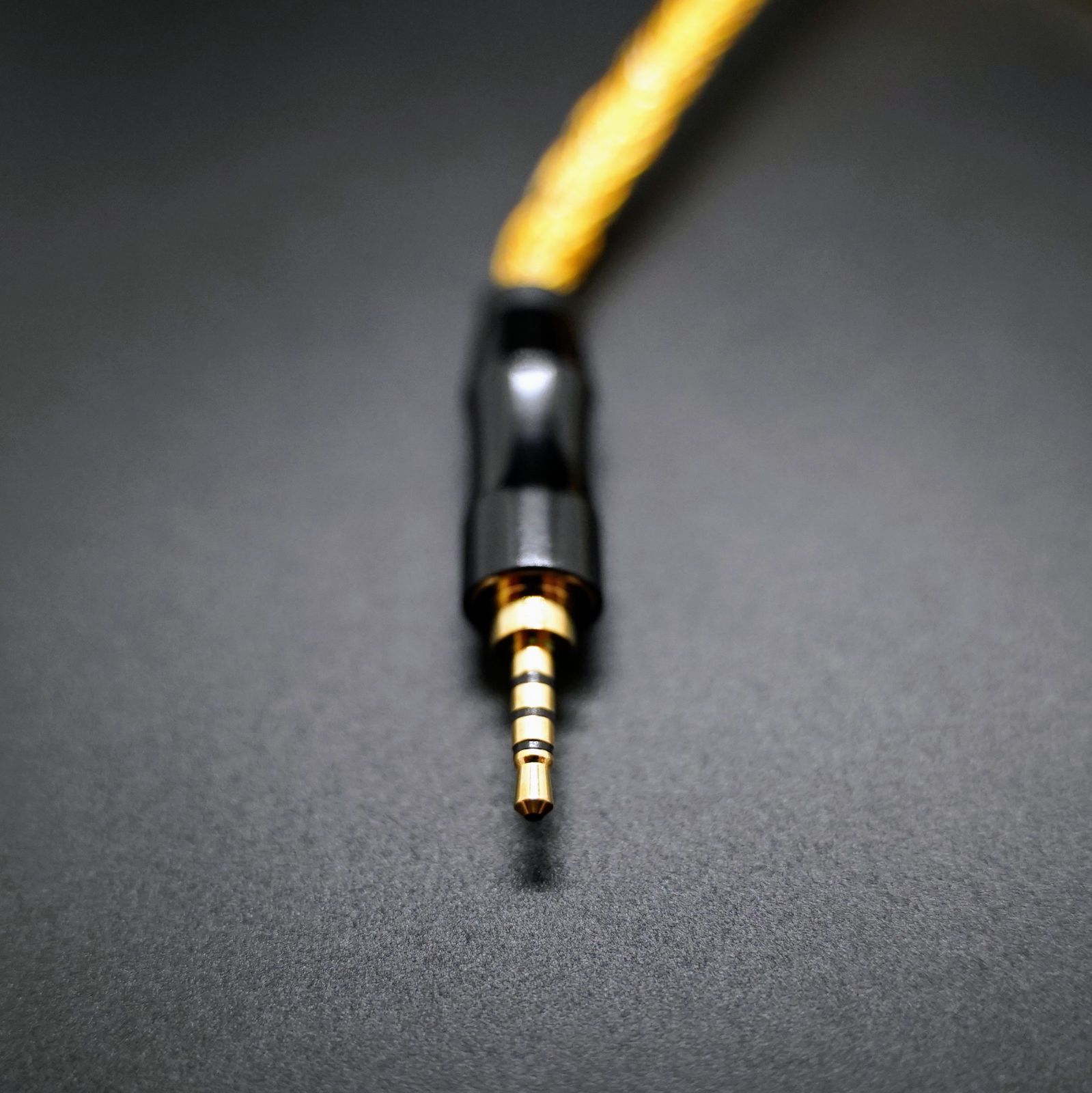 最後1点!16コア 金メッキケーブル C IEM 2pin/2.5mmバランス 【公式通販】