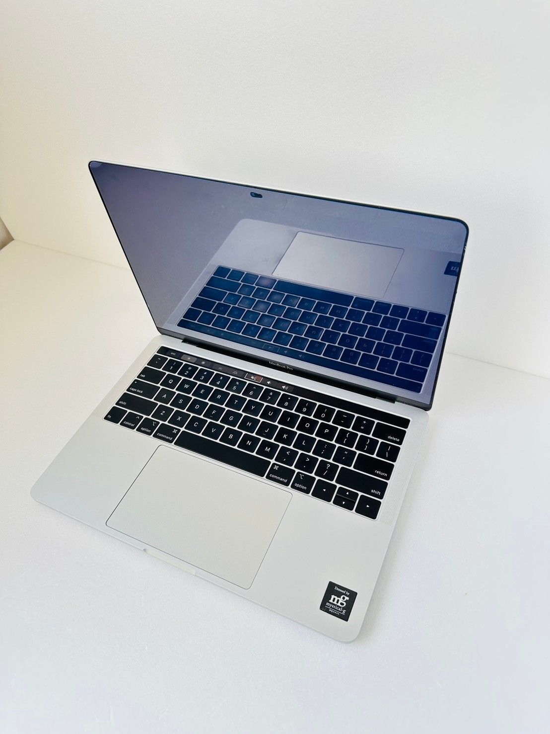 美品　MacBook Pro i9 32G SSD 2T GPU 8G Amazon.com: Apple 15.4-inch MacBook Pro with Touch Bar, 2.3GHz