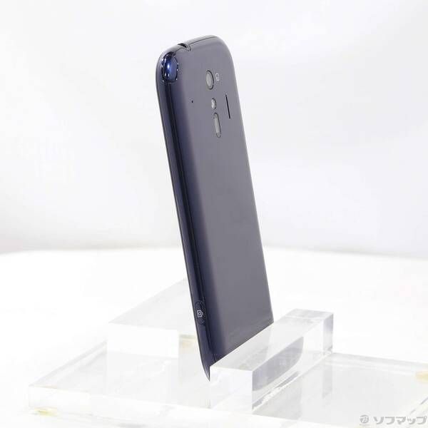 C67docomo SIMロック解除済み ラクラクスマートフォン F-42A SIMロック解除済】docomo らくらくスマートフォン F-42A Navy