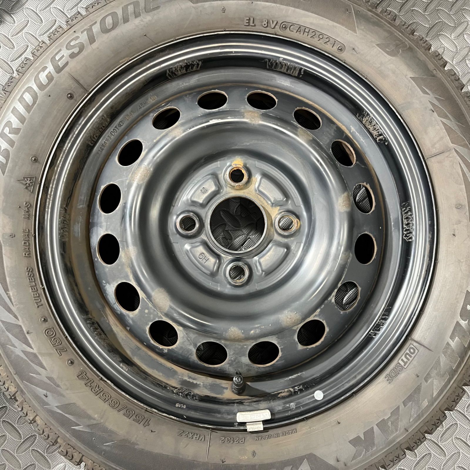 65R14 ブリヂストン