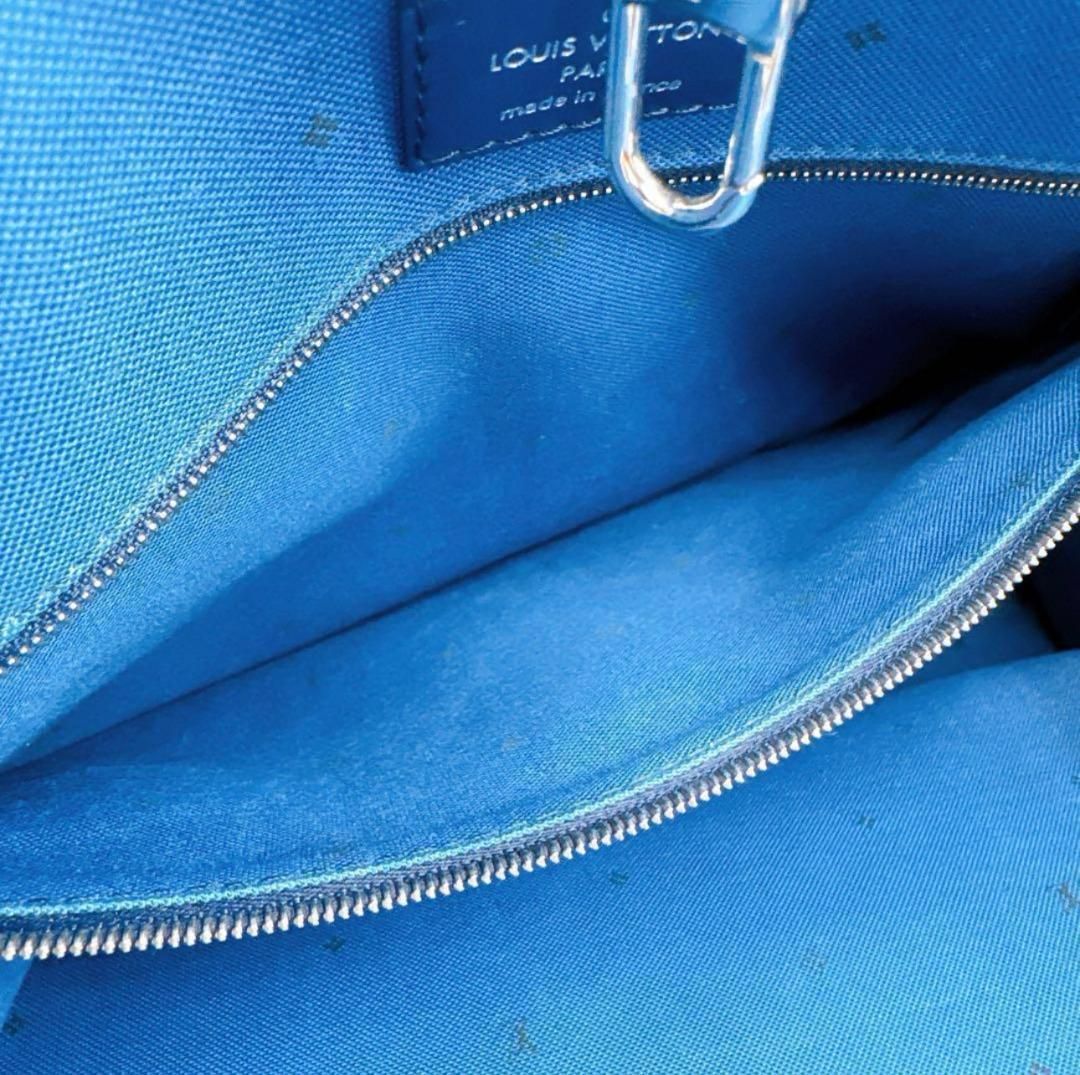 オンザゴーGM LVエスカルトートバッグ