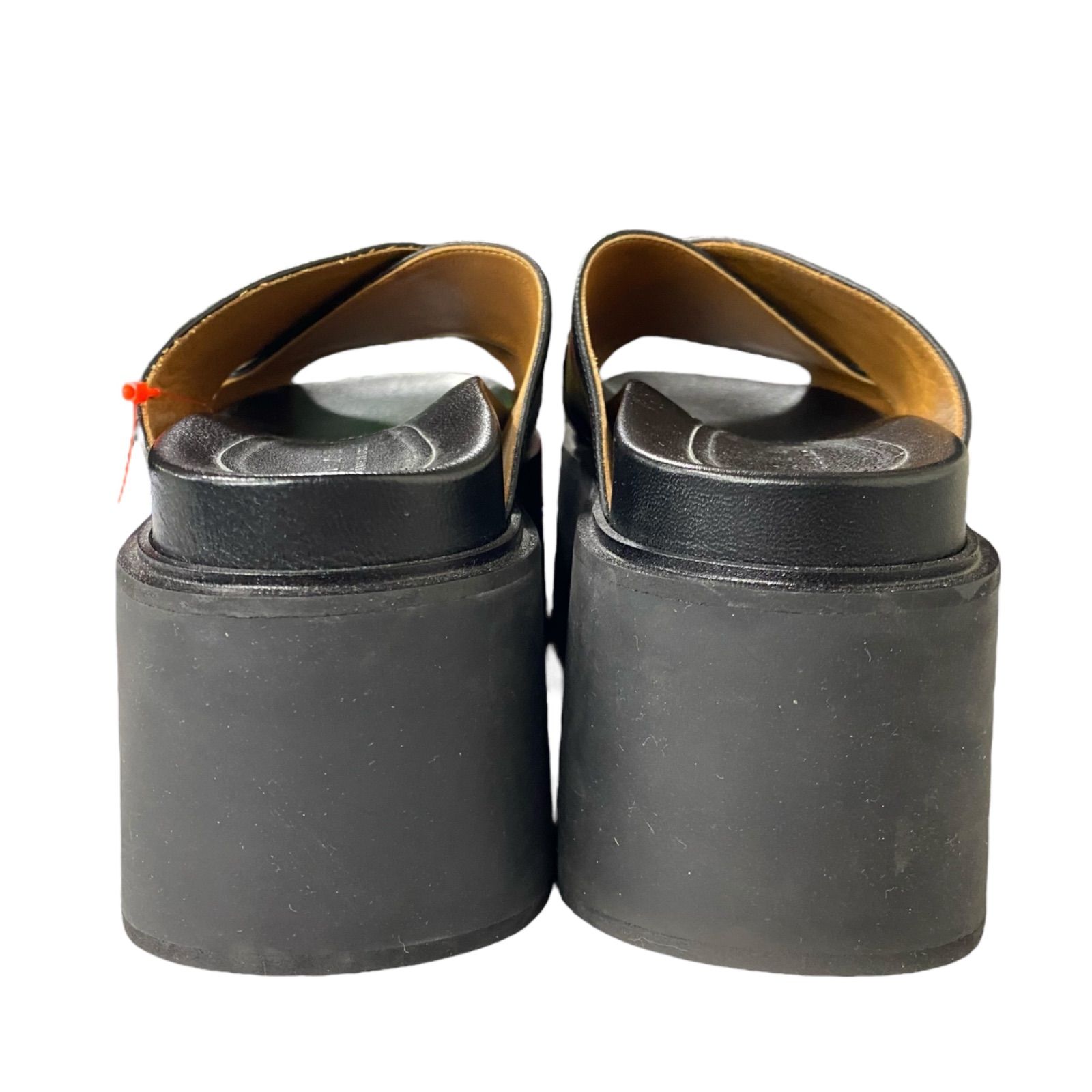 美品　マルニ　35 フスベットサンダル 22.5 黒　茶　コンビ 美品 マルニ MARNI クロスベルト プラットフォームサンダル 厚底