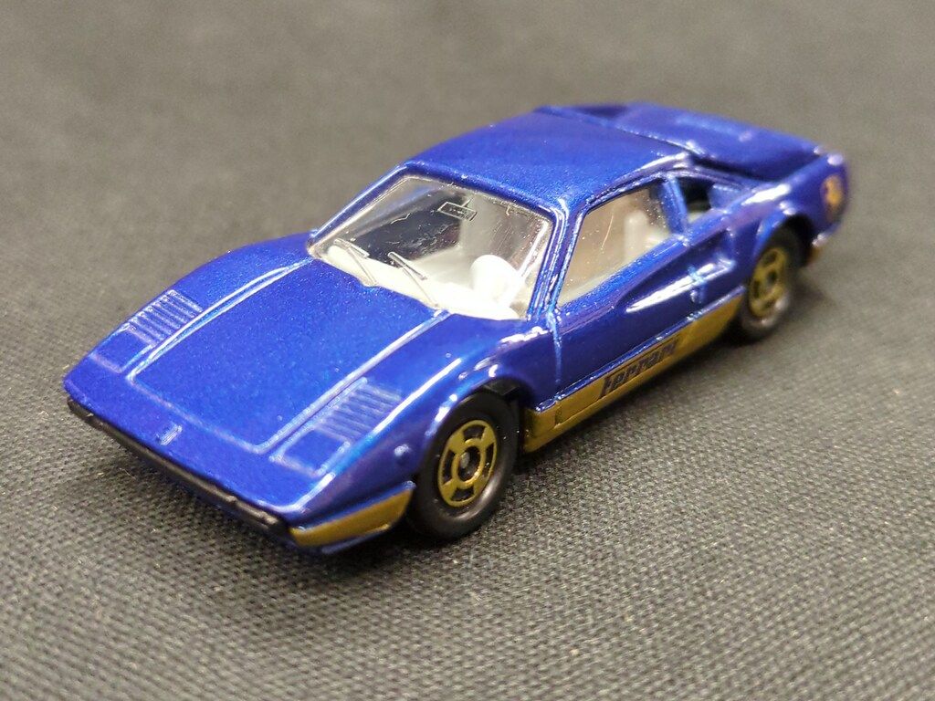 ミニカーショップ ケンボックス トミカ 青箱☆F35☆フェラーリ