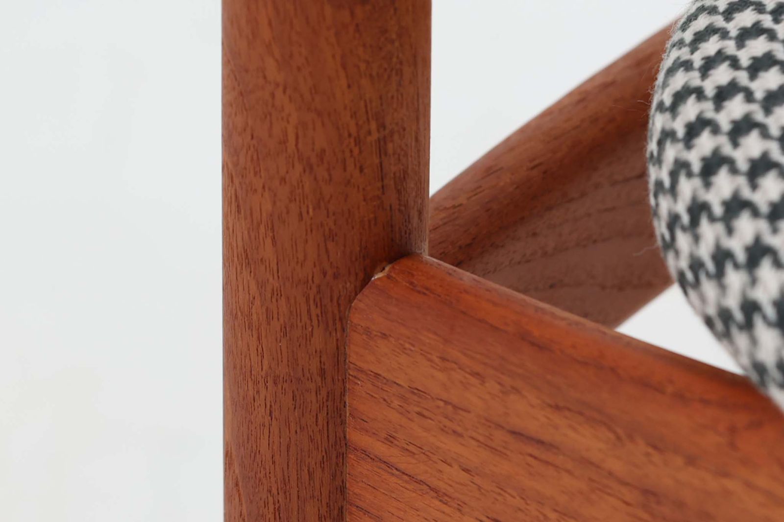 Johannes Andersen(ヨハネス・アンダーセン) チェア Julian