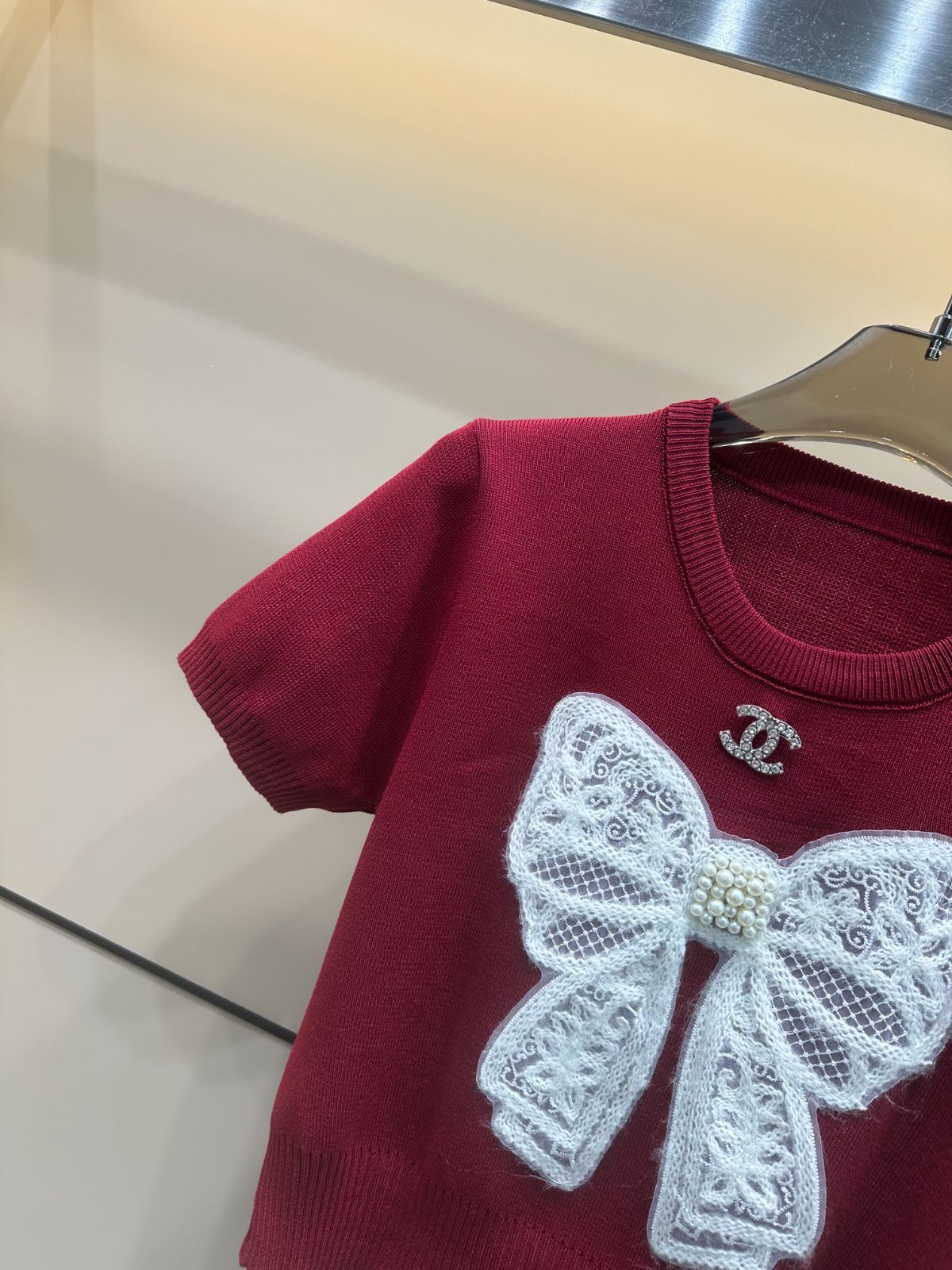 今日特価】Chanel シャネル 立体蝶ニット短袖 T シャツ-3 - メルカリ
