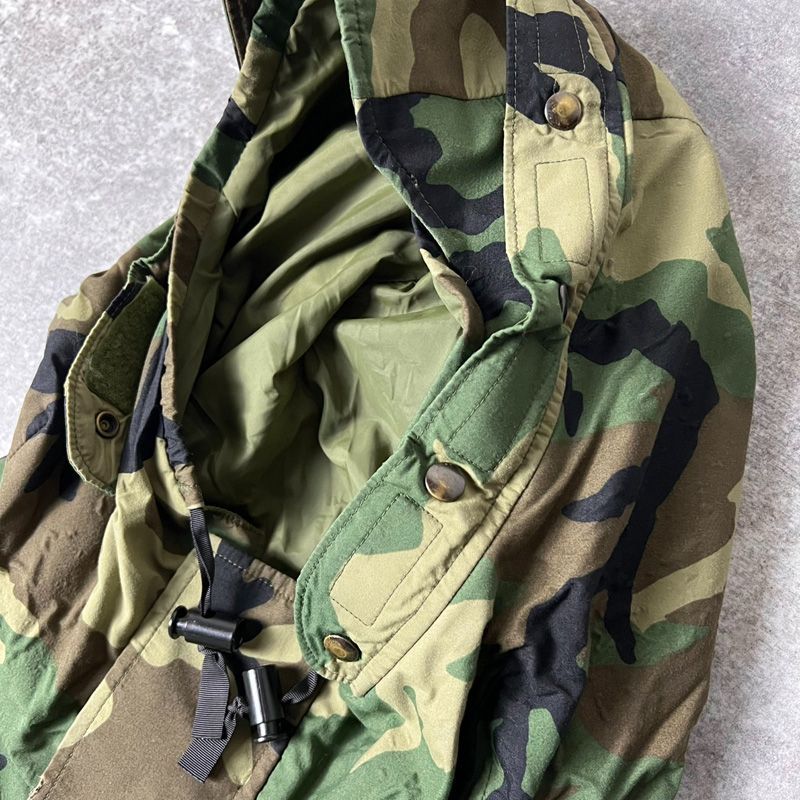 90s ミリタリージャケット　XL ゴアテックス　米軍実物　迷彩　ECWCS 緑 90s US ARMY 米軍実物 ECWCS 1st Gen 後期 ウッドランド カモ 迷彩