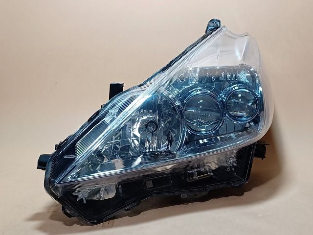 コーティング済 プリウスα ZVW40W 左ヘッドランプ ヘッドライト G 7人 コイト 47-42 81185-47290 8T5