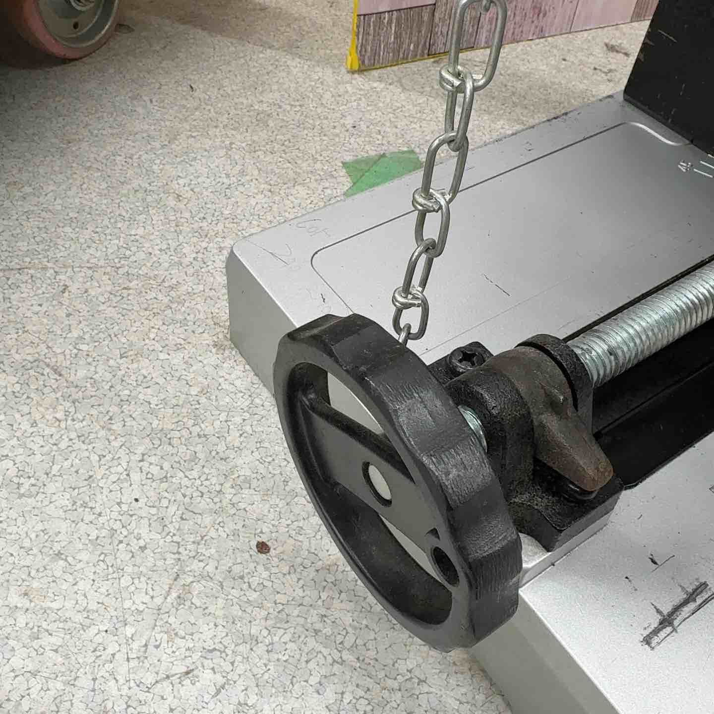 305mmチップソー切断機 LC1200