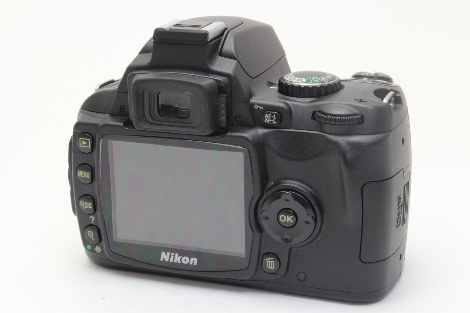 AA (極上美品) Nikon ニコン D40 ボディ ショット数2711回 初期