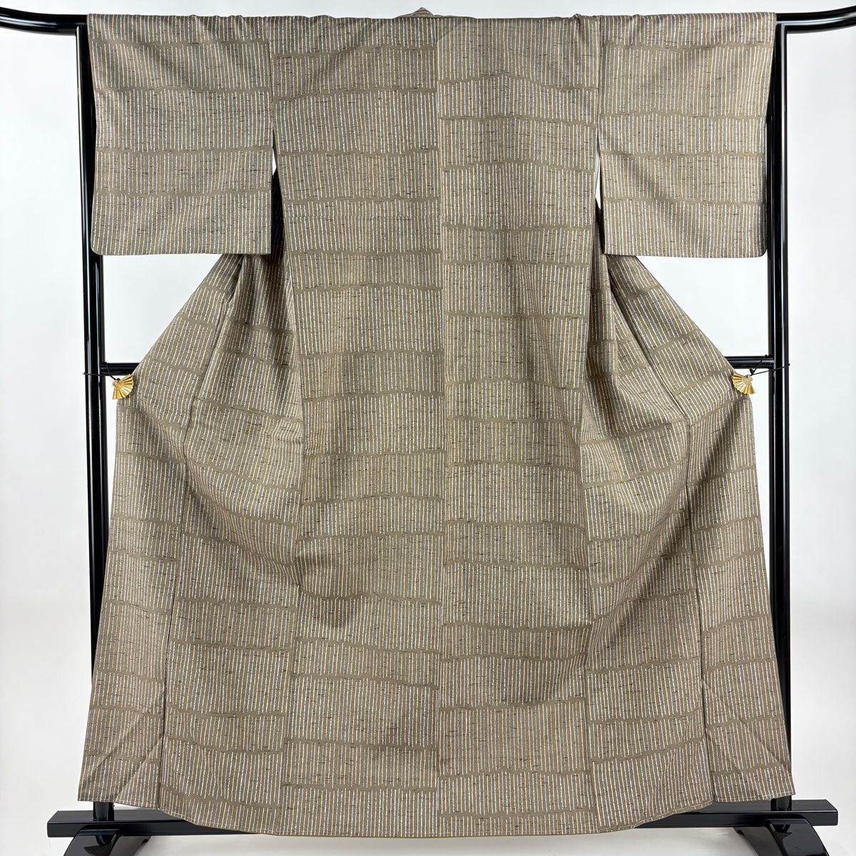 小紋 身丈160.5cm 裄丈64.5cm M 袷 牛首紬地 落款 証紙 縞 灰茶 正絹