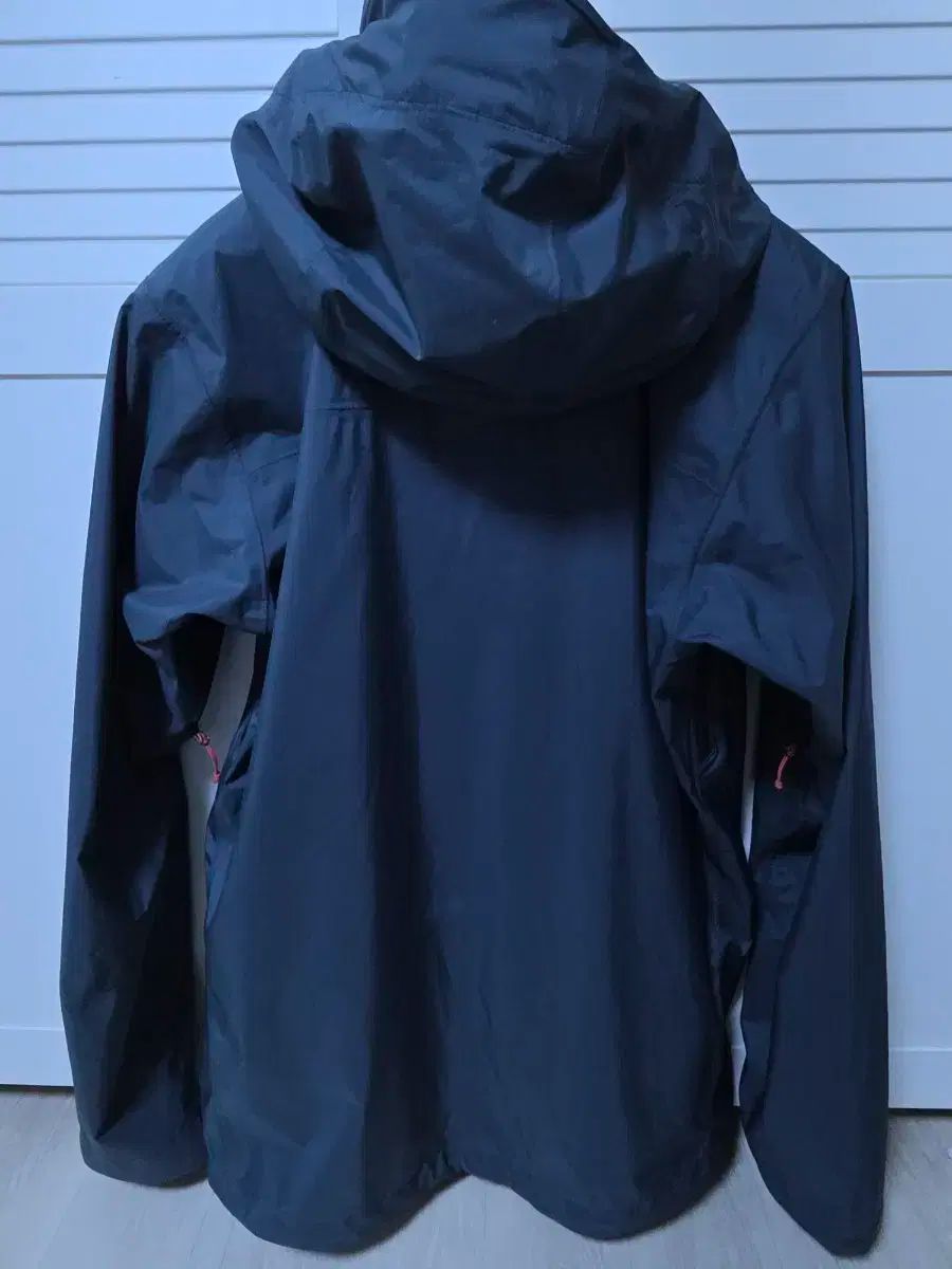 Rab ラブ ウィンドブレーカー ジャケット ネイビー