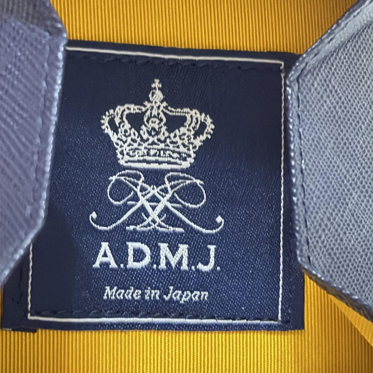 アクセソワ・ドゥ・マドモワゼル コインケース美品 クラック