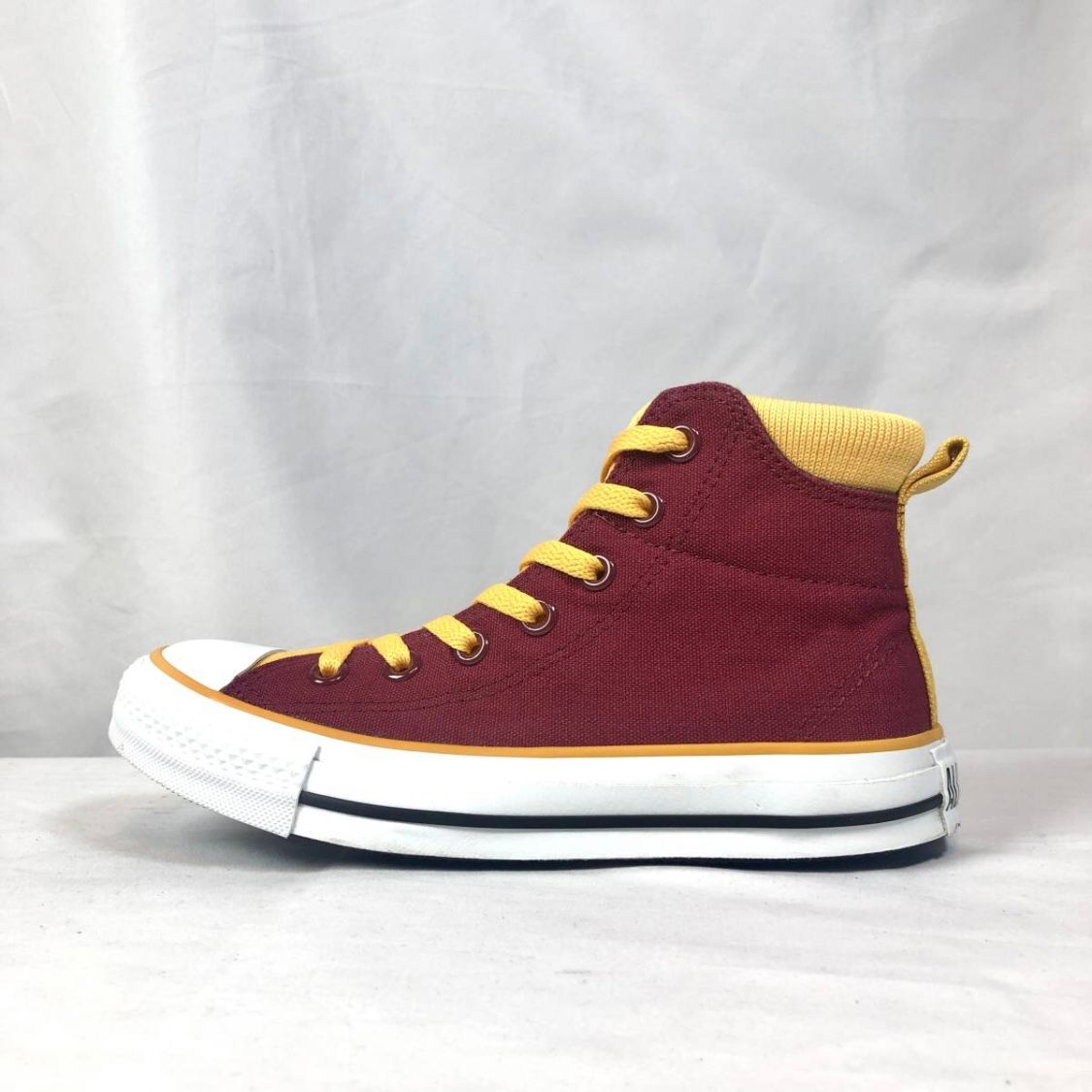 即決☆CONVERSE☆23.0cm ハイカットスニーカー コンバース