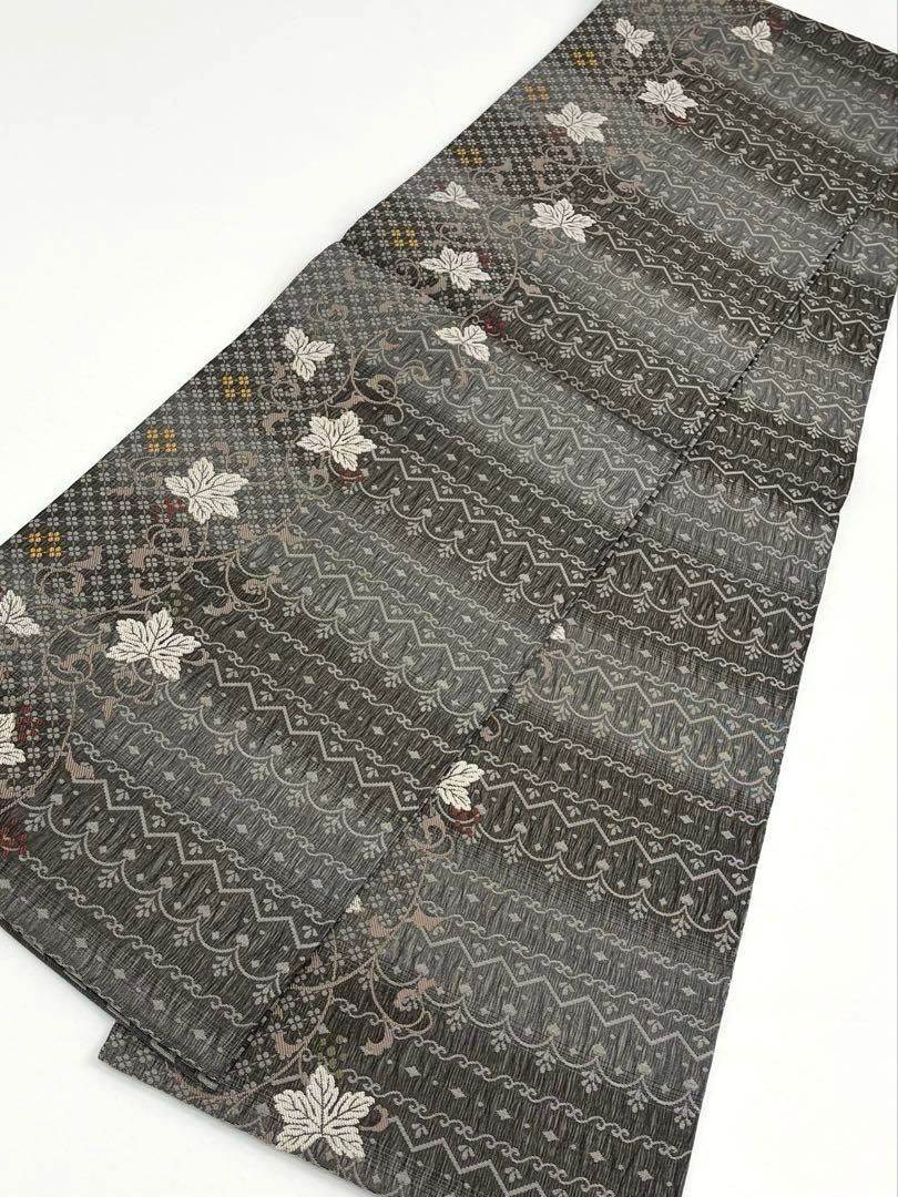 葡萄柄　スリーシーズン　洒落袋帯　リバーシブル　正絹 スリーシーズン 三重織 全通 洒落袋帯 葡萄唐草 リバーシブル 正絹