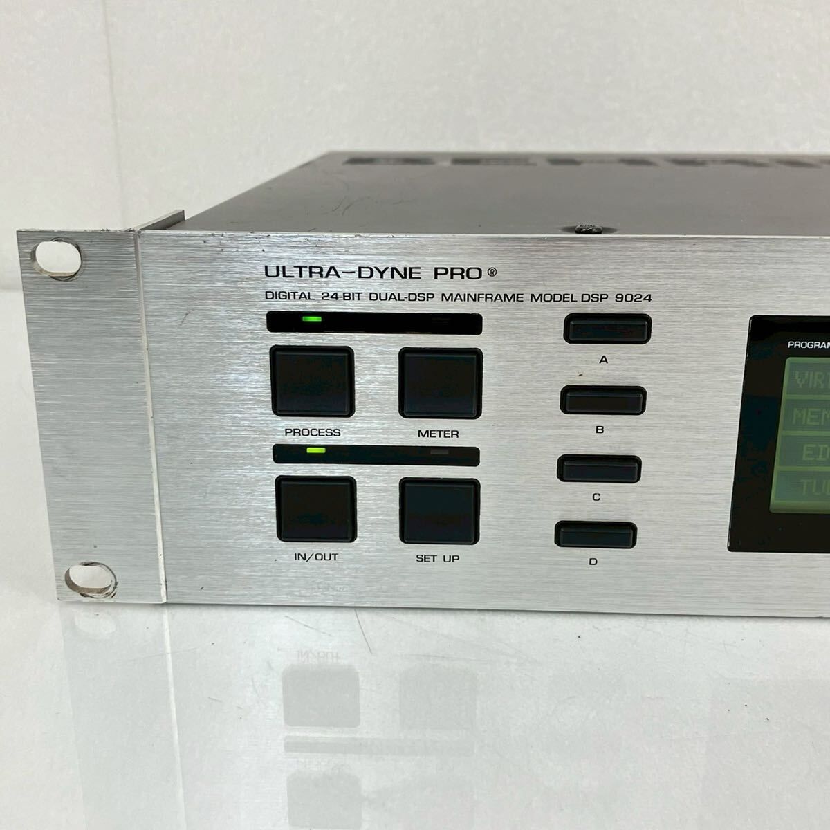 ベリンガー DSP9024 6バンドコンプ チューブエミュ ABS/EBU搭載 Behringer ベリンガー DSP9024 6バンドコンプ チューブエミュ