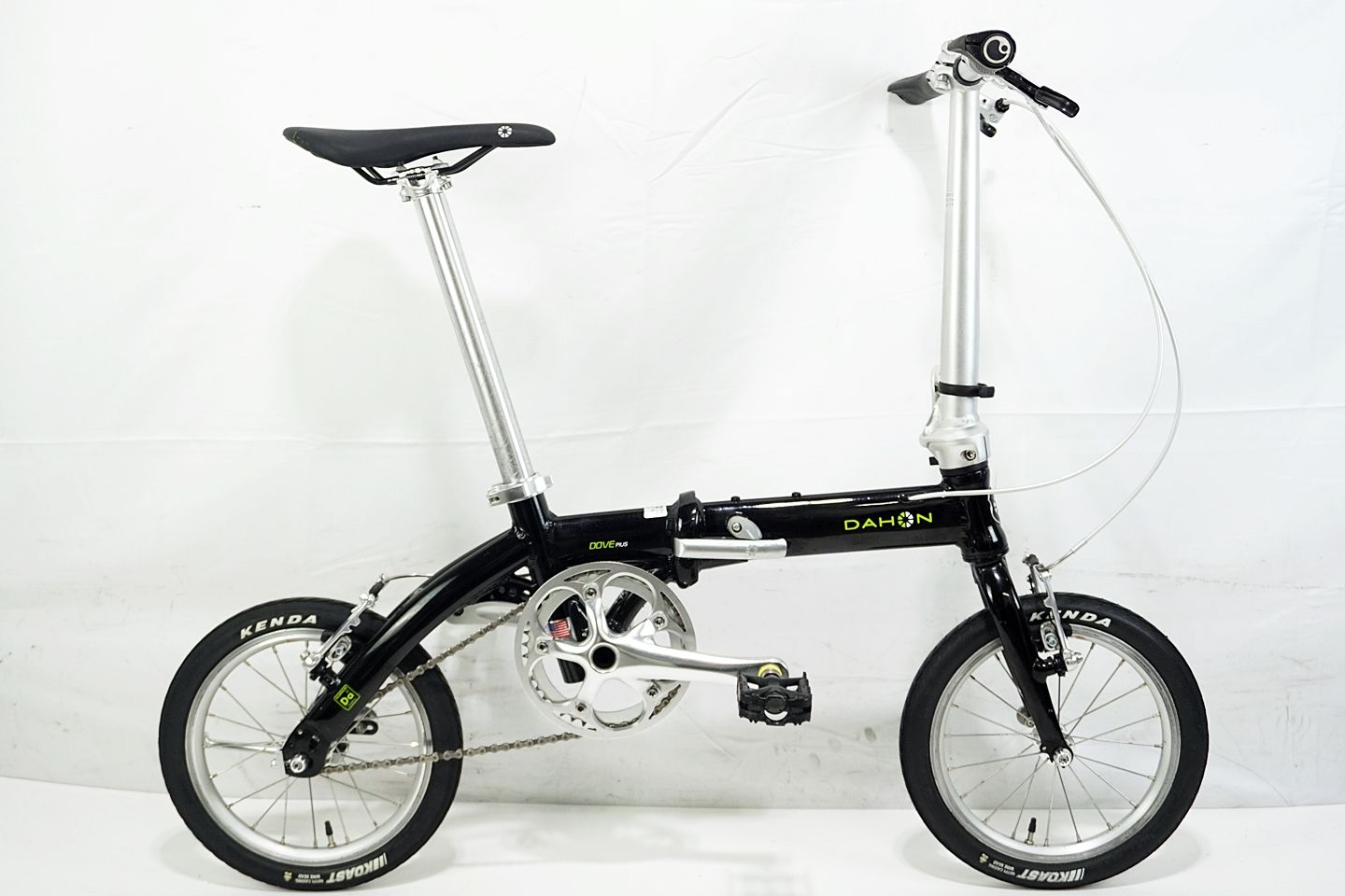 DAHON「ダホン」 DOVE PLUS 2018年頃モデル 折り畳み自転車 DAHON「ダホン」 DOVE PLUS 2018年頃モデル 折り畳み自転車