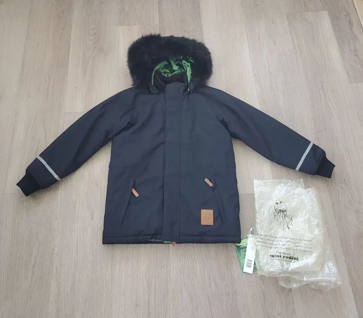 Mini Rodini ミニロディーニ ペンギン ダウン 140 ー 146