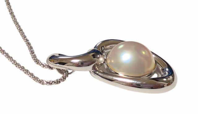 【美品】 田崎真珠 TASAKI タサキ マベパール ペンダント SV925 新品同様 タサキ ペンダント マベパール SV925 真珠 14.5mm
