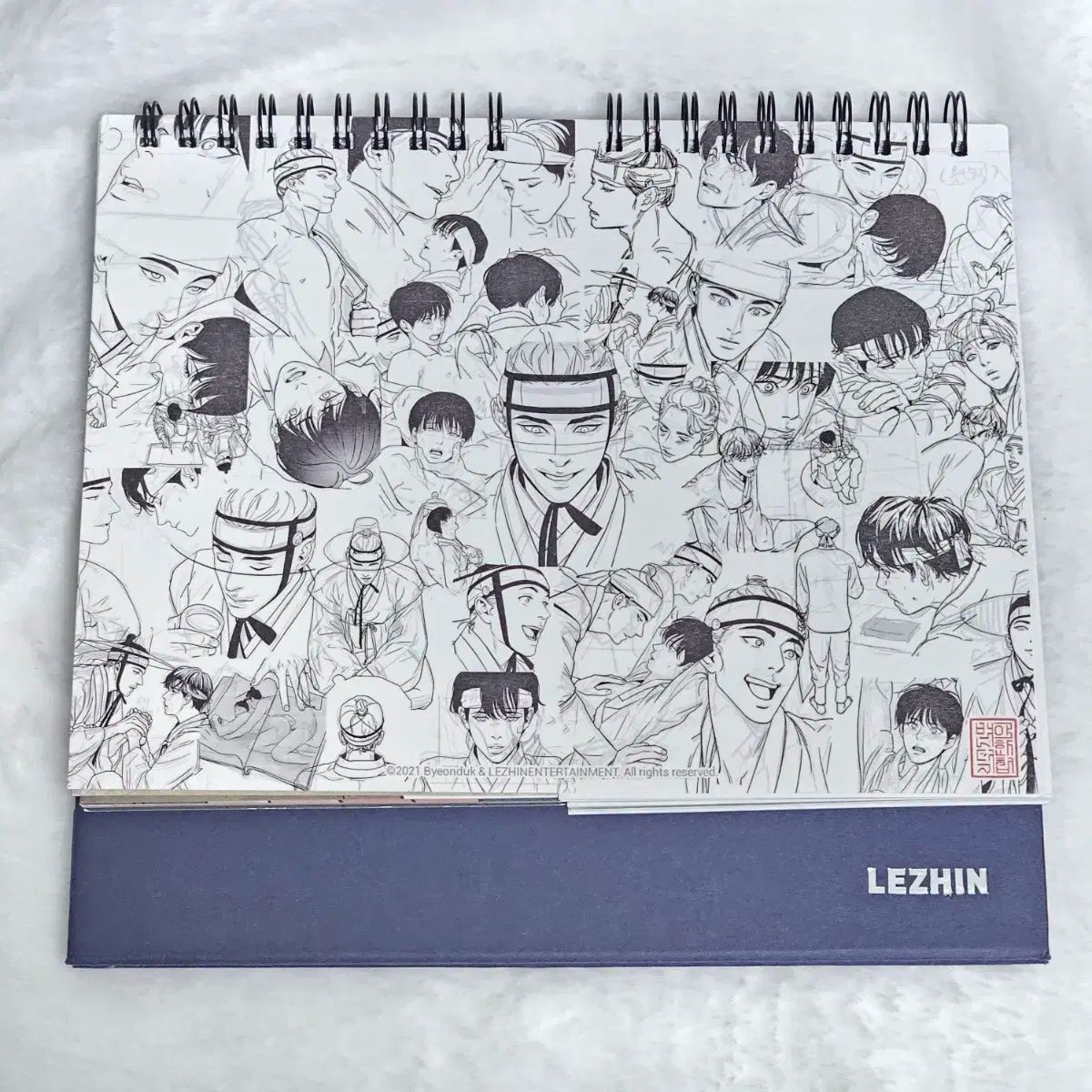 【雷市場（ポンジャン）商品韓国直送】 夜画帳 2021 カレンダー 出品