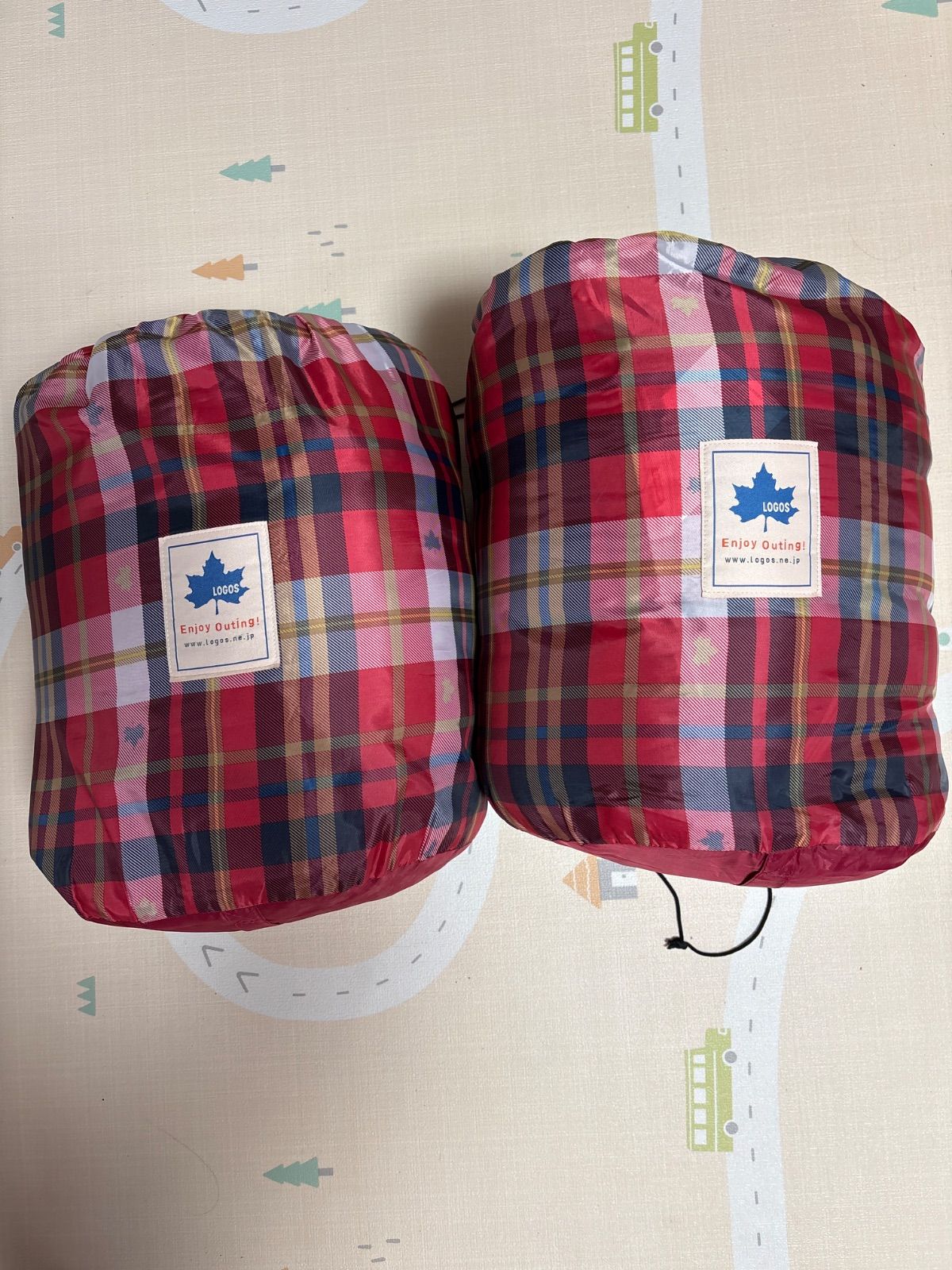 ロゴス シュラフ 寝袋 赤 レッド 2個 セット
