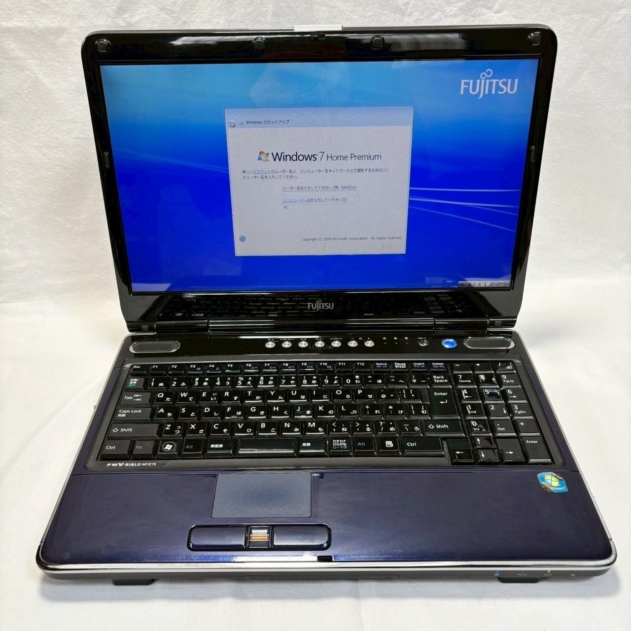 ☆富士通☆LIFEBOOK☆NF/E75☆Core 2 Duo P8700 2.53GHz/4GB/500GB/