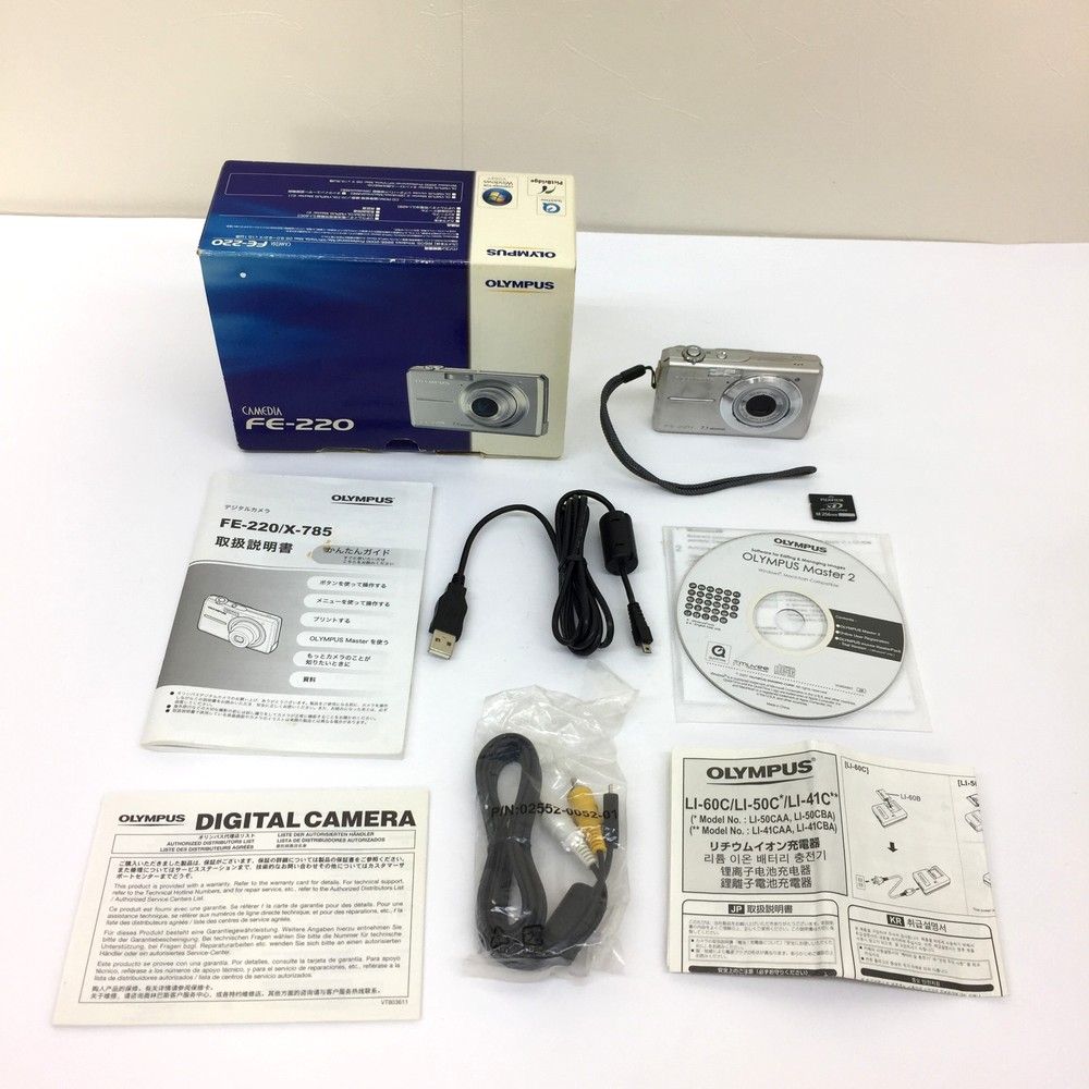 OLYMPUS CAMEDIA FE-220 シルバー 動作品 付属品付 OLYMPUS CAMEDIA FE-220 デジカメ シルバー