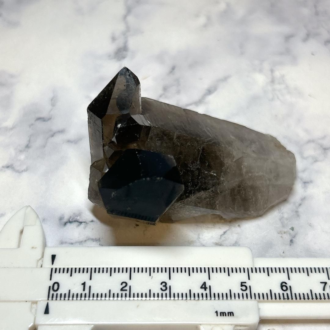 トロールビーズ  天然石 スモーキークォーツ
スモーキークオーツ スモーキークォーツ （茶水晶）｜産地・ブラジル 6面ツイスト