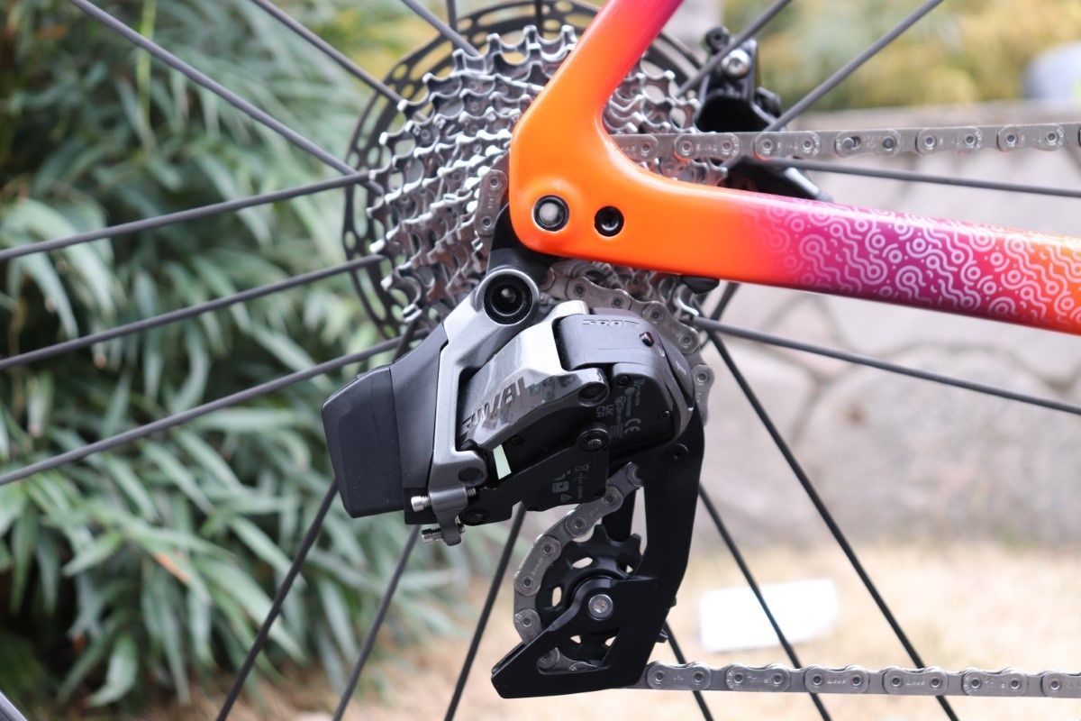 タヴェロ TAVELO アロウ AROW RACE XLサイズ SRAM RIVAL E-tap AXS