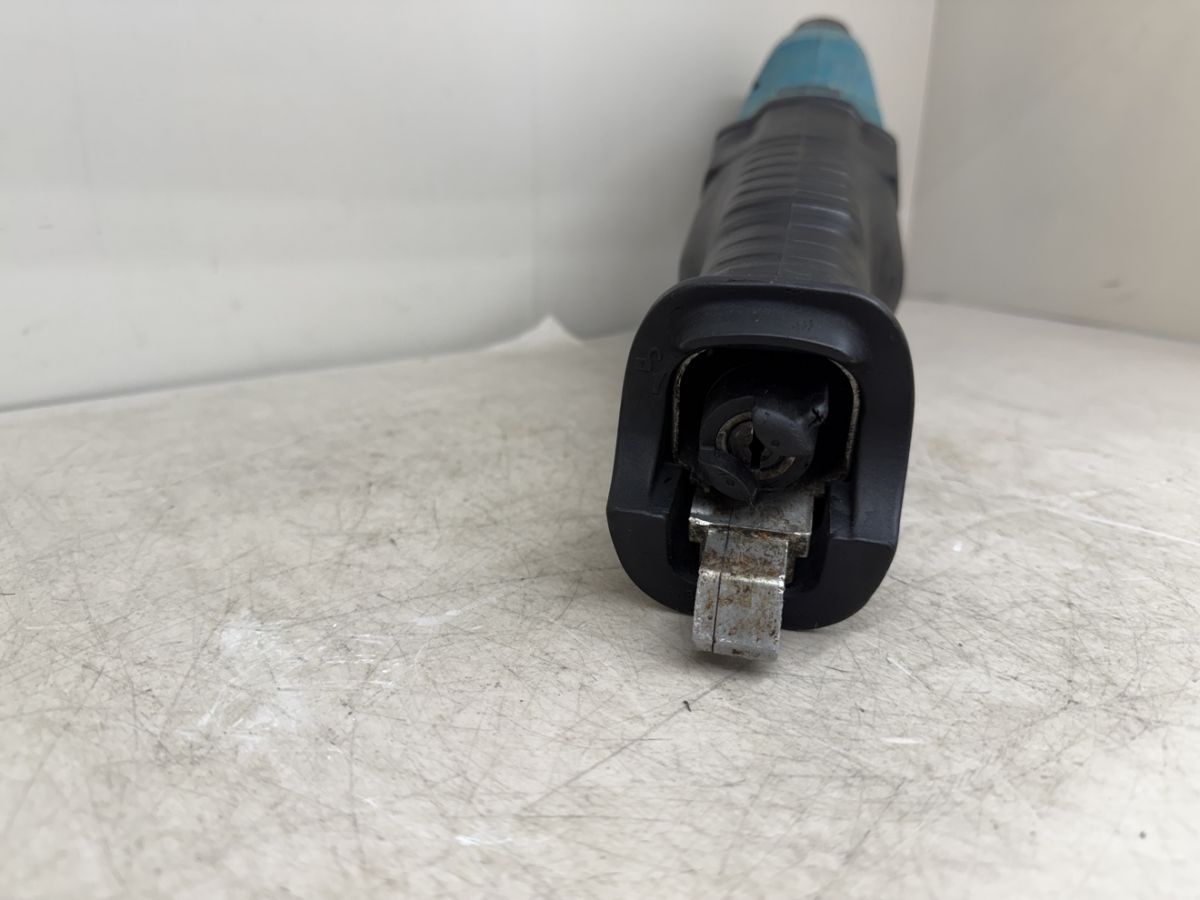 18V 充電式レシプロソー