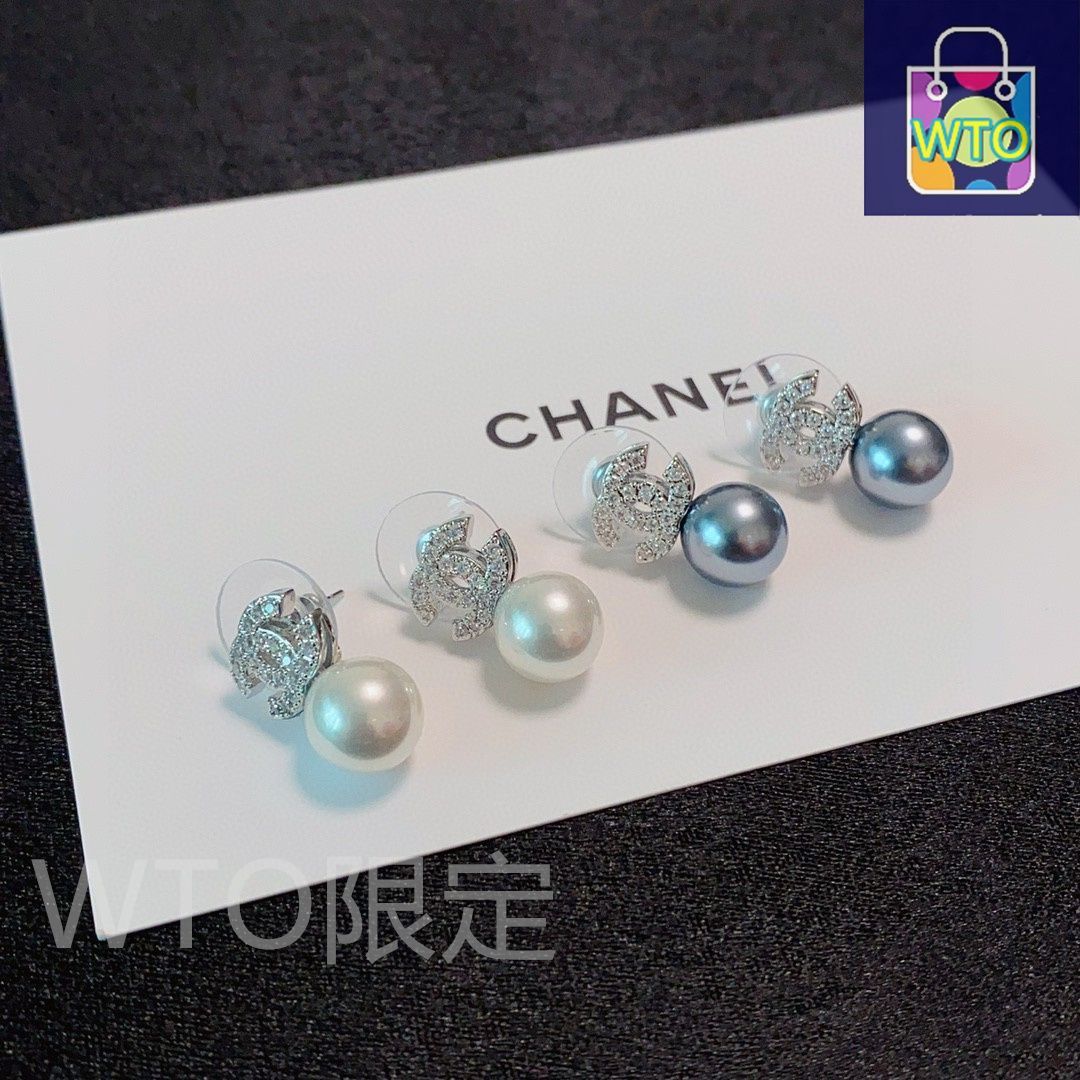 今日特価】Chanel シャネル ダブル C パール スモール