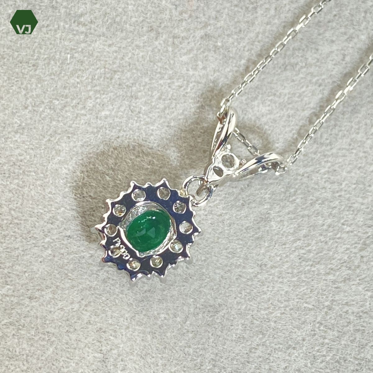 31-17】エメラルド ダイヤモンド ネックレス 約D0.24ct【中古】【PT900 