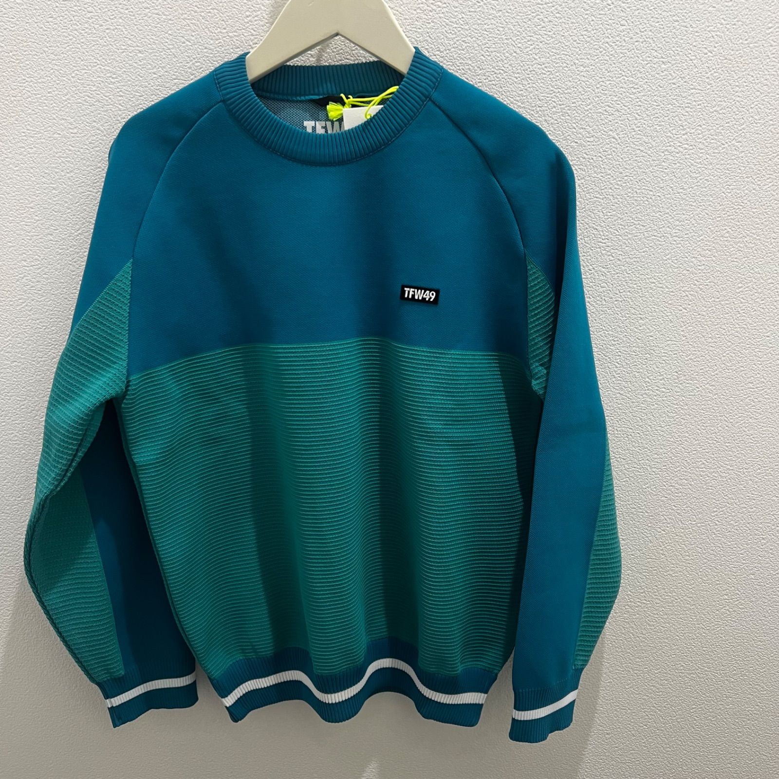 30%OFF TFW49 tfw49 ティーエフダブリュー TL09232001 レディース ラウンドネックニット WOMEN S ROUND NECK KNIT ゴルフウェア Mサイズ ニット 長袖 定価29 700円