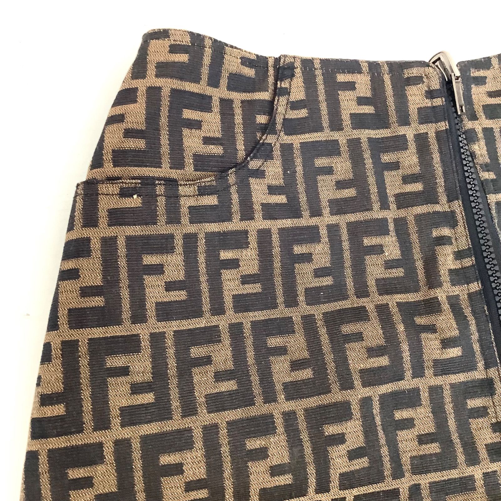FENDI ズッカ柄 スカート