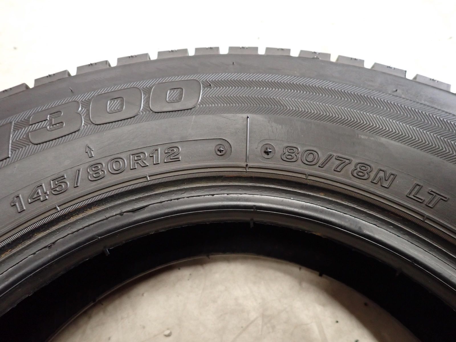 W300 ミニキャブ