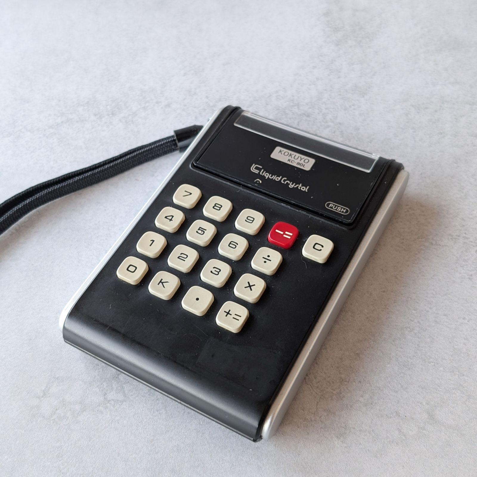 古道具】コクヨ 電子そろばん KC-80L KOKUYO 計算機 レトロ雑貨 古道具】コクヨ 電子そろばん KC-80L KOKUYO 計算機 レトロ雑貨