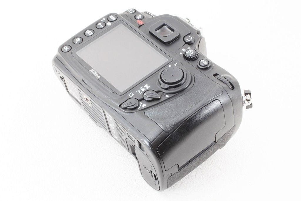 ジャンク　Nikon D300 ジャンク Nikon ニコン D300 ボディ 1230万画素 デジタル 一眼