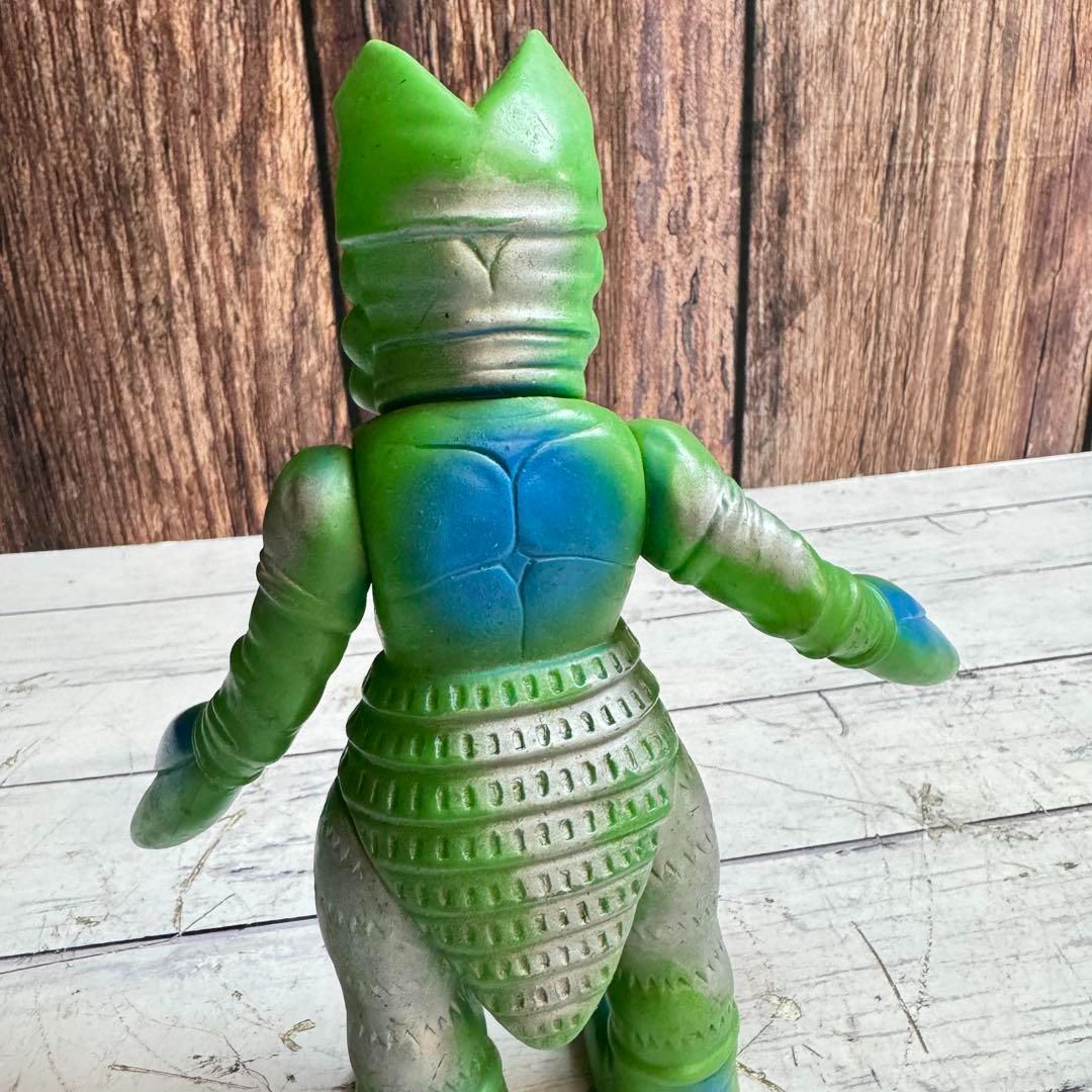 ブルマァク バルタン星人 ソフビ 当時物 初代ウルトラマン 円谷プロ ブルマァク バルタン星人 ソフビ 当時物 初代ウルトラマン 円谷