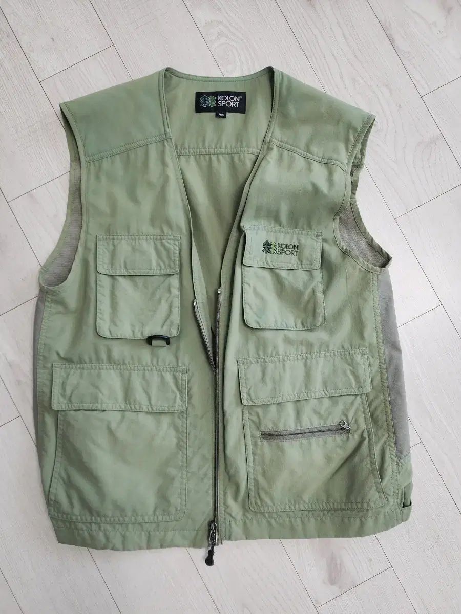 KOLON SPORT コーロンスポーツ ベスト