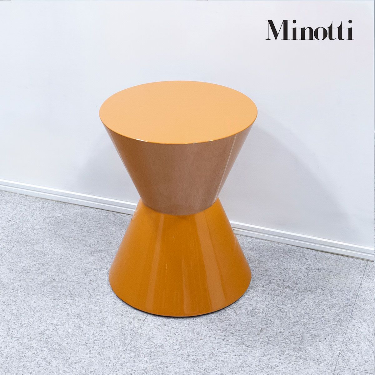 【展示品】Minotti ミノッティ CESAR VERSION “B” シーザー バージョンB サイドテーブル コーヒーテーブル スツール イエロー 定価17万