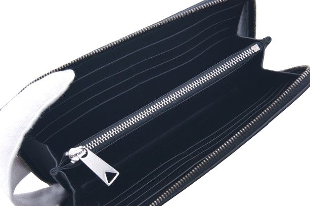 お値下げしました！　ボッテガヴェネタ　ラウンドジップ　ウォレット BOTTEGA VENETA ボッテガヴェネタ カセット ジップアラウンド