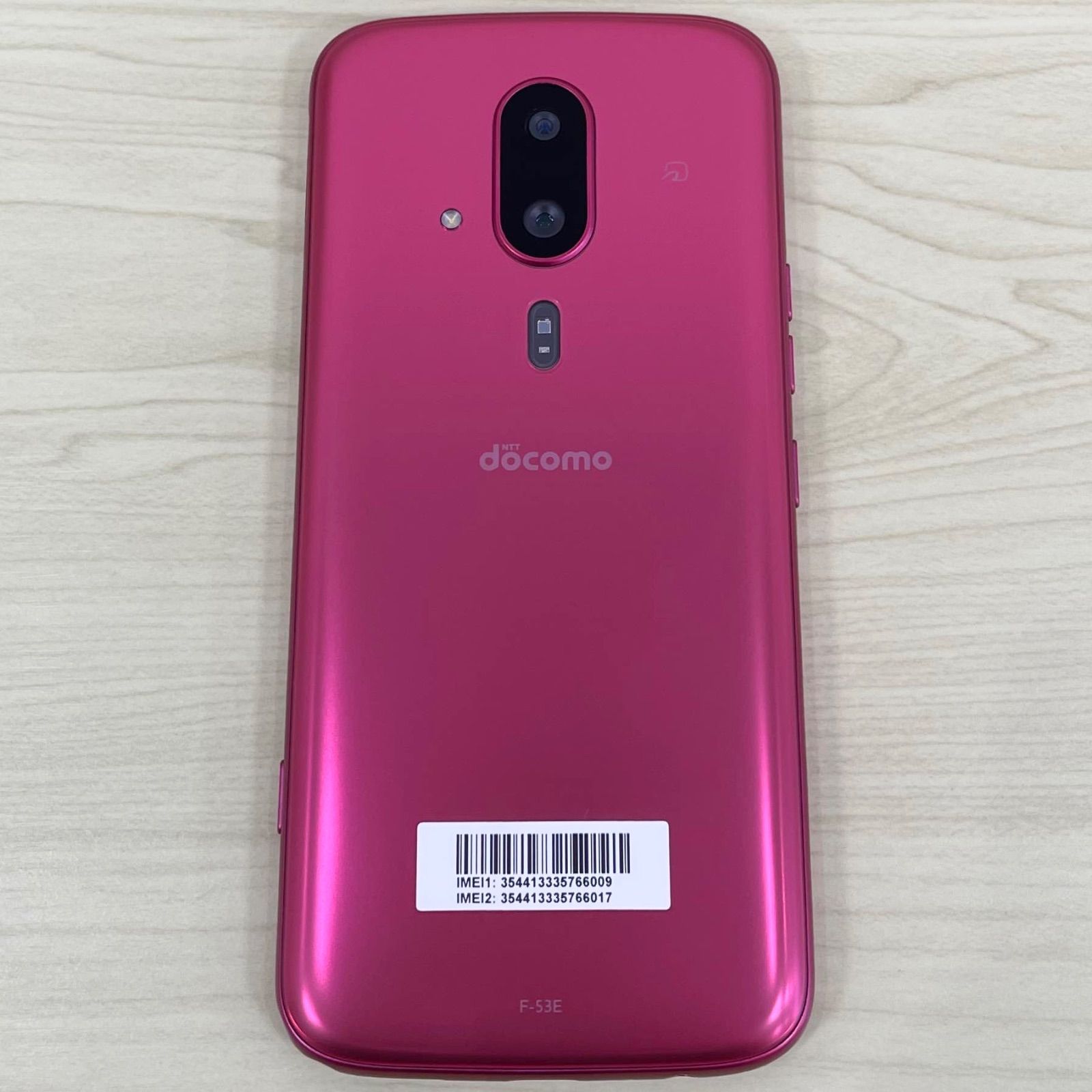 新品に近い】らくらくスマートフォン F-53E ピンク SIMフリー 21522