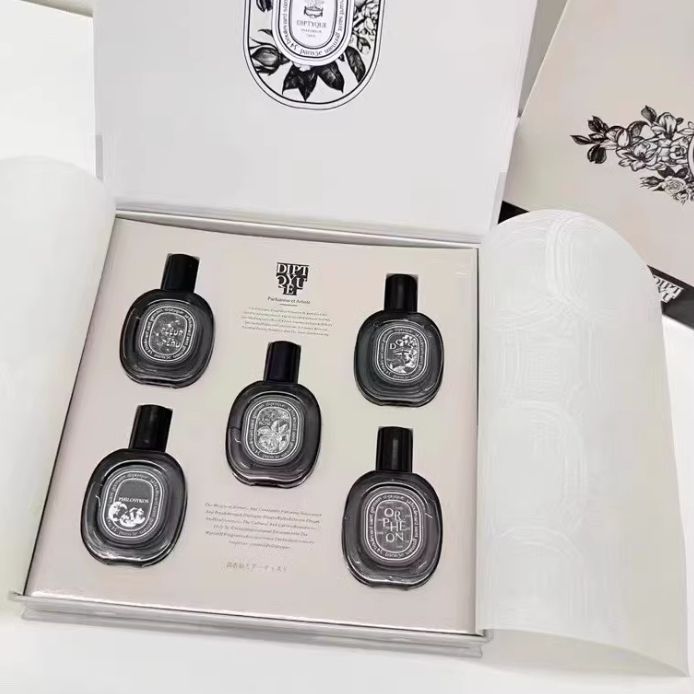 Diptyque ディスカバリーセット　5種類セット オードトワレ ディスカバリーセット（5本組） | Diptyque Paris