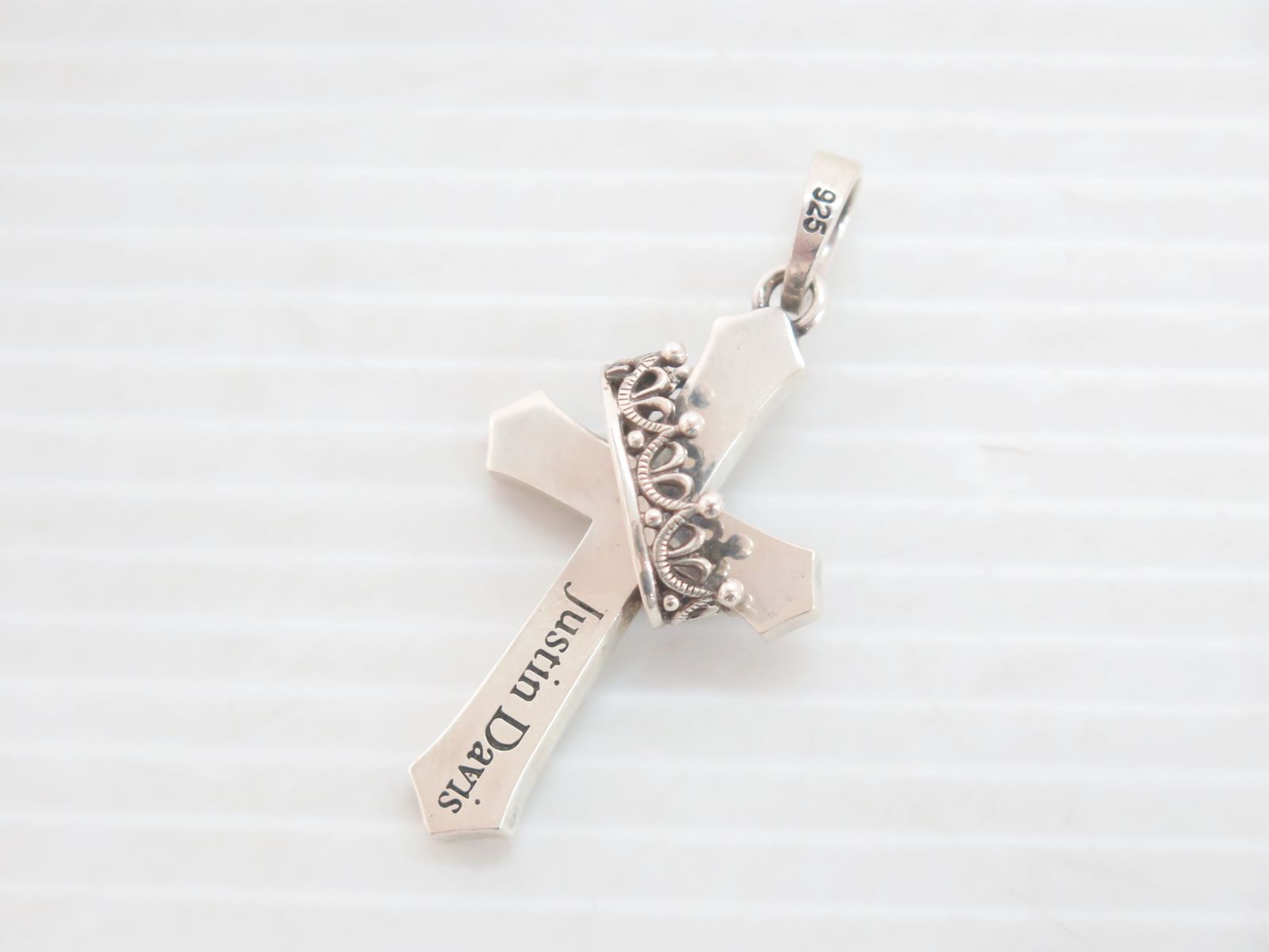 Justin Justin Davis クロスネックレス 王冠付き Davis 《美品》クロス 