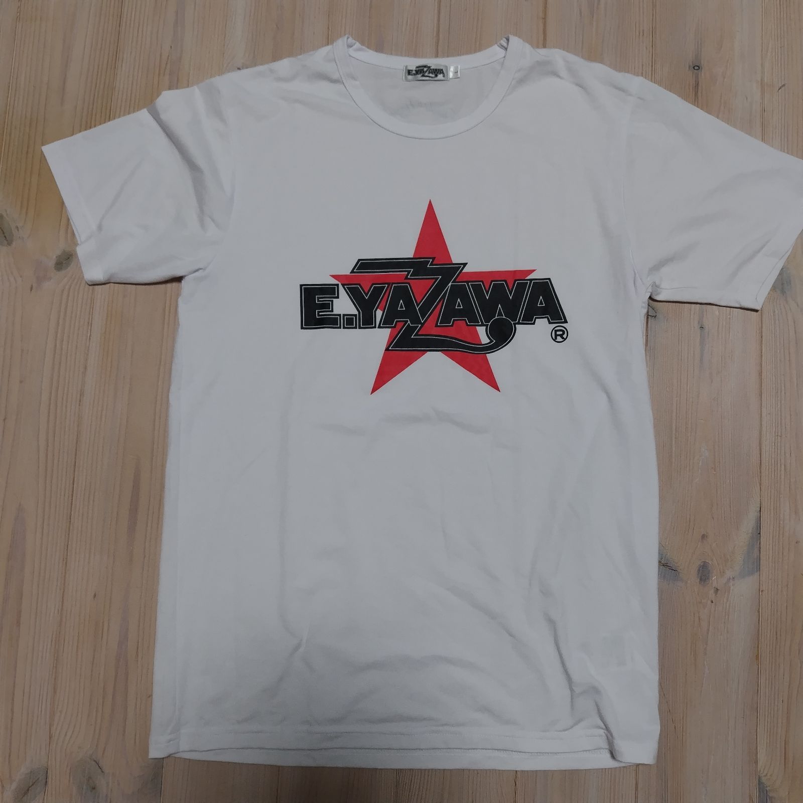 矢沢永吉 E.YAZAWA ロゴプリント Tシャツ バンドTシャツ カラー 白|mercariメルカリ官方指定廠商|Bibian比比昂代買代購