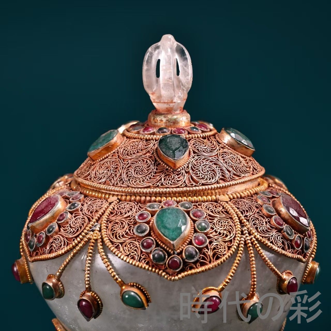 中国古美術 チベット工芸 手工 花絲 藏銀 金メッキ 宝石 水晶 舎利罐 八宝罐 骨董品 古玩 細工 古賞物 置物 時代物 収集 古美味 旧家蔵出 R07100328