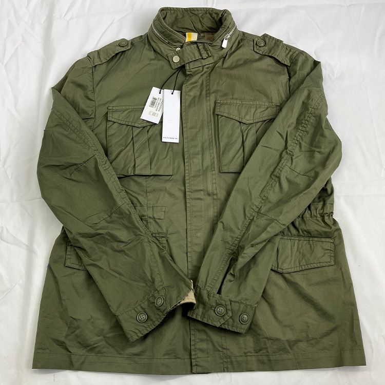 ガッザリーニ GAZZARRINI Lサイズ ミリタリージャケット フィールドジャケット ジャケット アウター メンズ 男性 紳士服 カーキ オリーブ グリーン 緑 スタンド ジップアップ フラップポケット ドローコード カジュアル アウトドア キャンプ