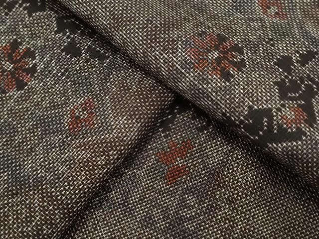 平和屋着物●本場大島紬　9マルキ　吉祥花文　正絹　逸品　CAAS9382th 平和屋着物○本場大島紬 9マルキ 吉祥花文 正絹 逸品 CAAS9382th