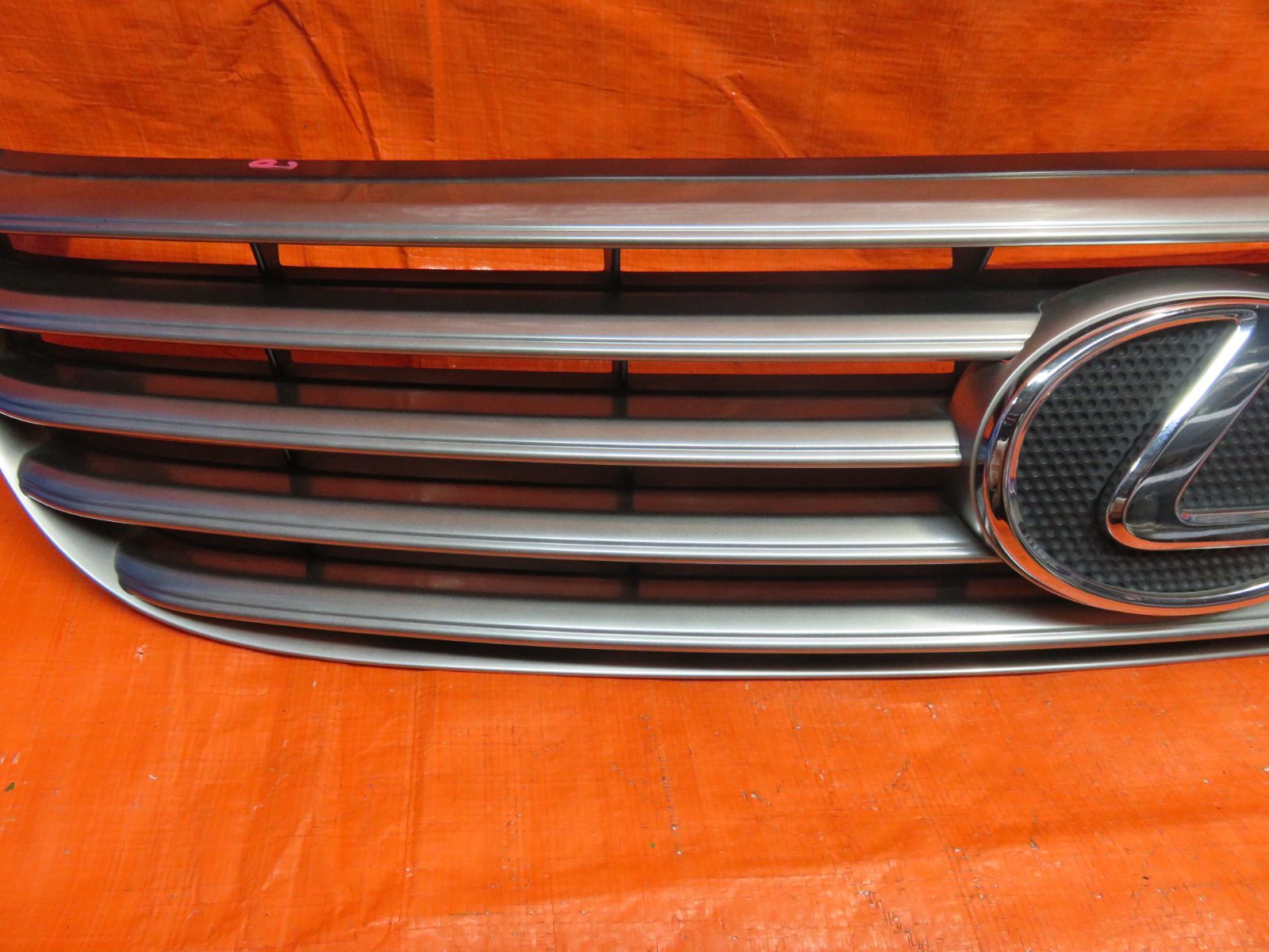 LA1593 トヨタ ソアラ UZZ40 前期 フロントグリル/ラジエター